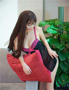 男女男