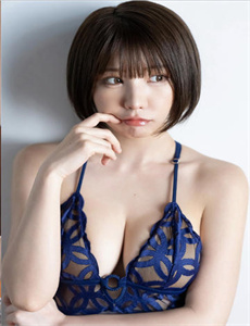 试衣间里的激情